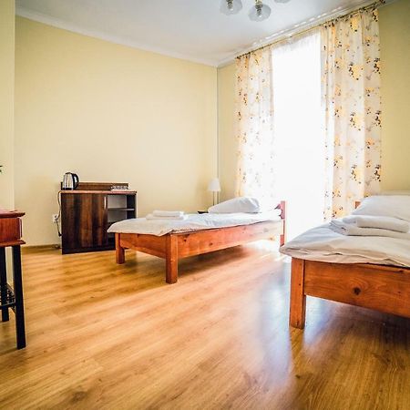 קילצה Hotel Hellada מראה חיצוני תמונה