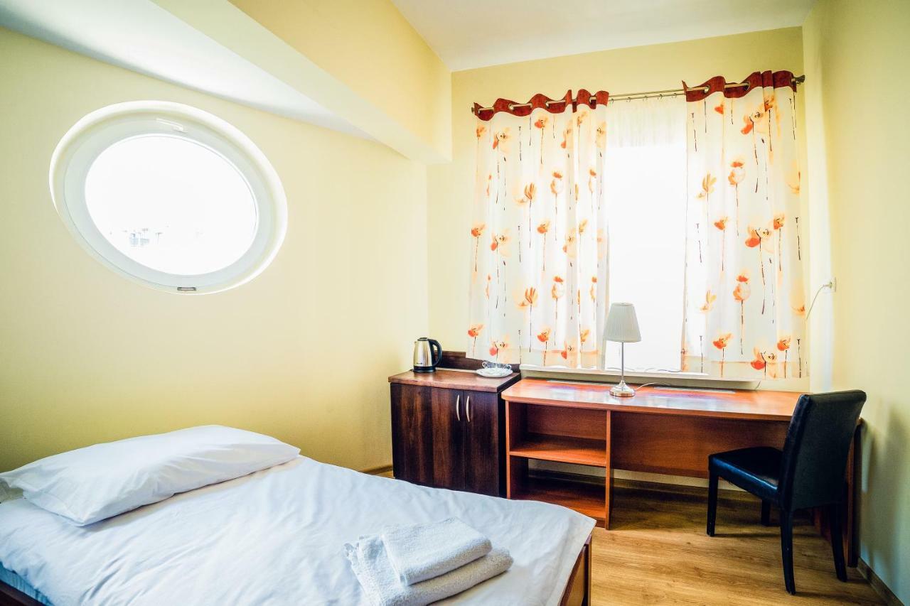 קילצה Hotel Hellada מראה חיצוני תמונה